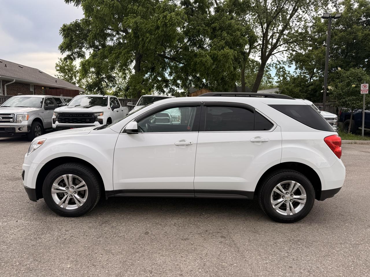 2014 Chevrolet Equinox LT | Clean CARFAX Photo