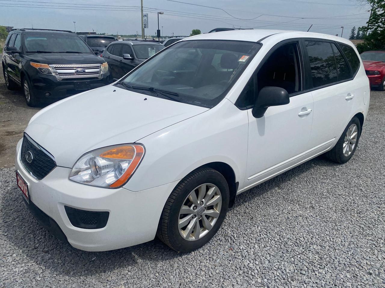 Used 2012 Kia Rondo LX for sale in Stouffville, ON
