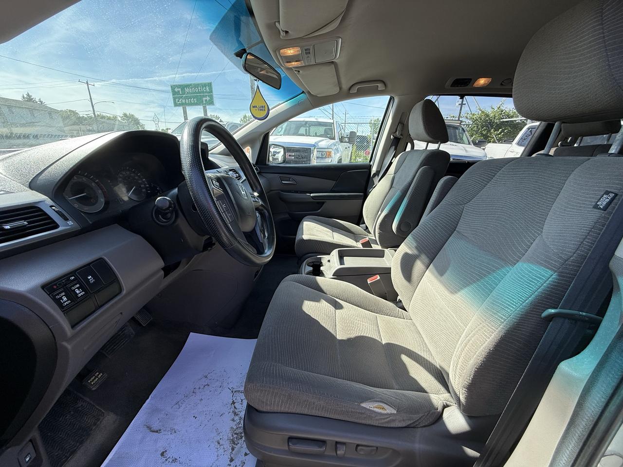 2011 Honda Odyssey EX Photo