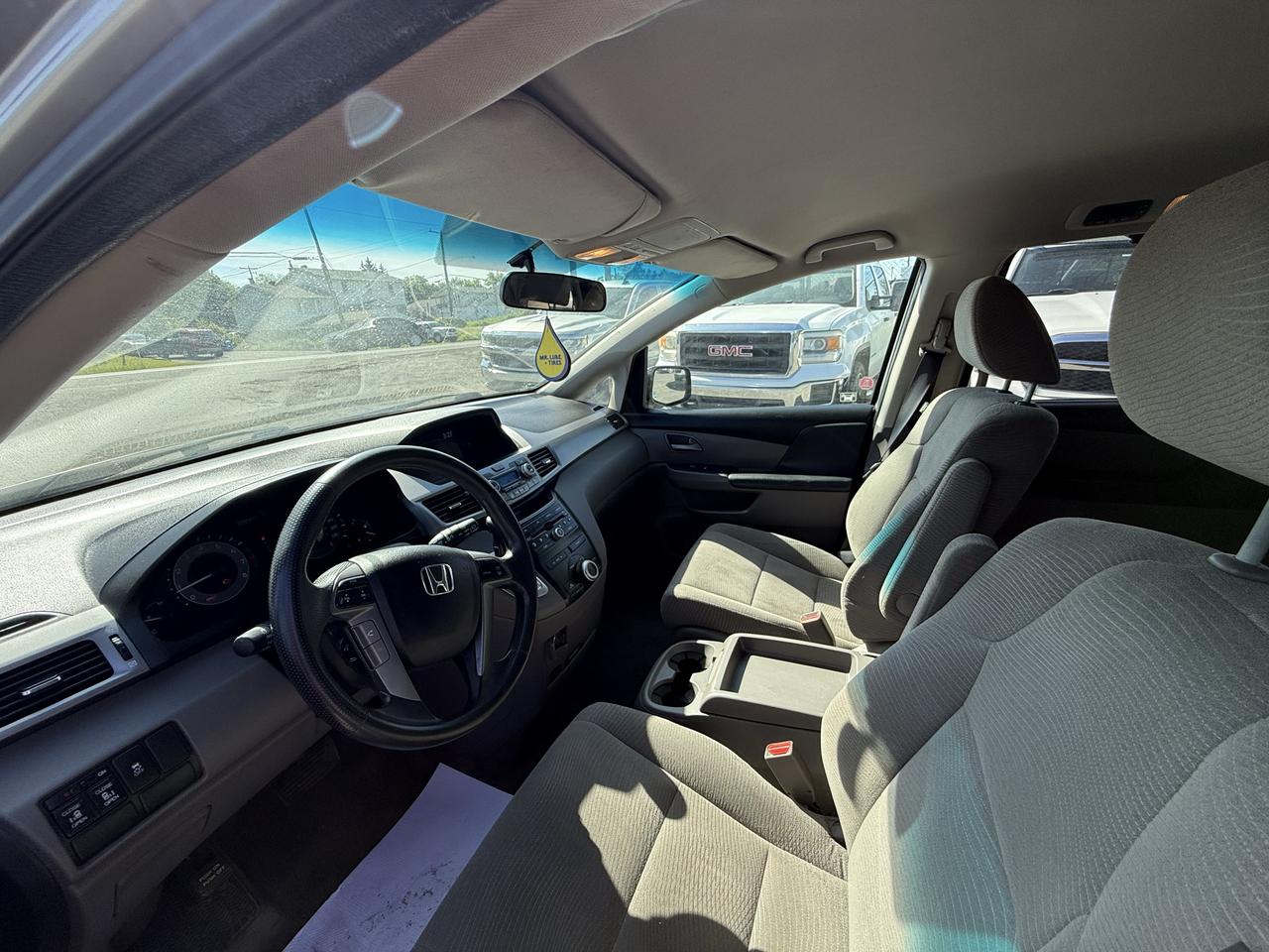 2011 Honda Odyssey EX Photo