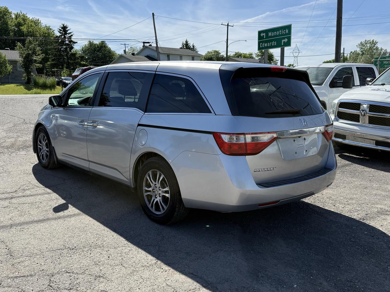 2011 Honda Odyssey EX Photo