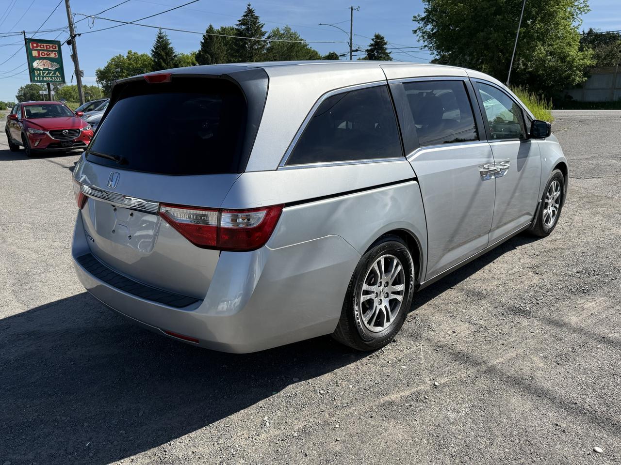 2011 Honda Odyssey EX Photo4