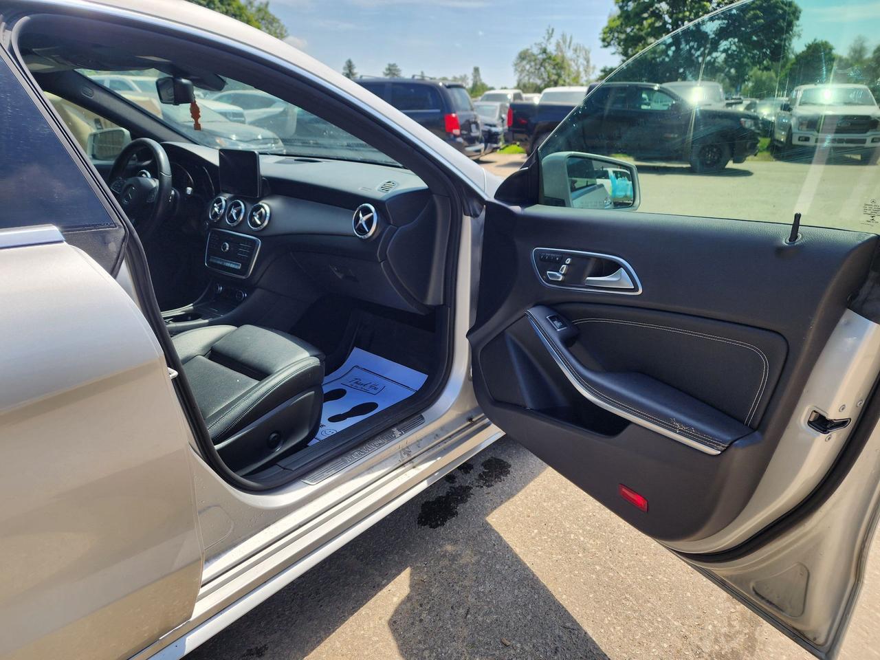 2018 Mercedes-Benz CLA-Class CLA 250 l Clean Carfax l No Accidents Photo