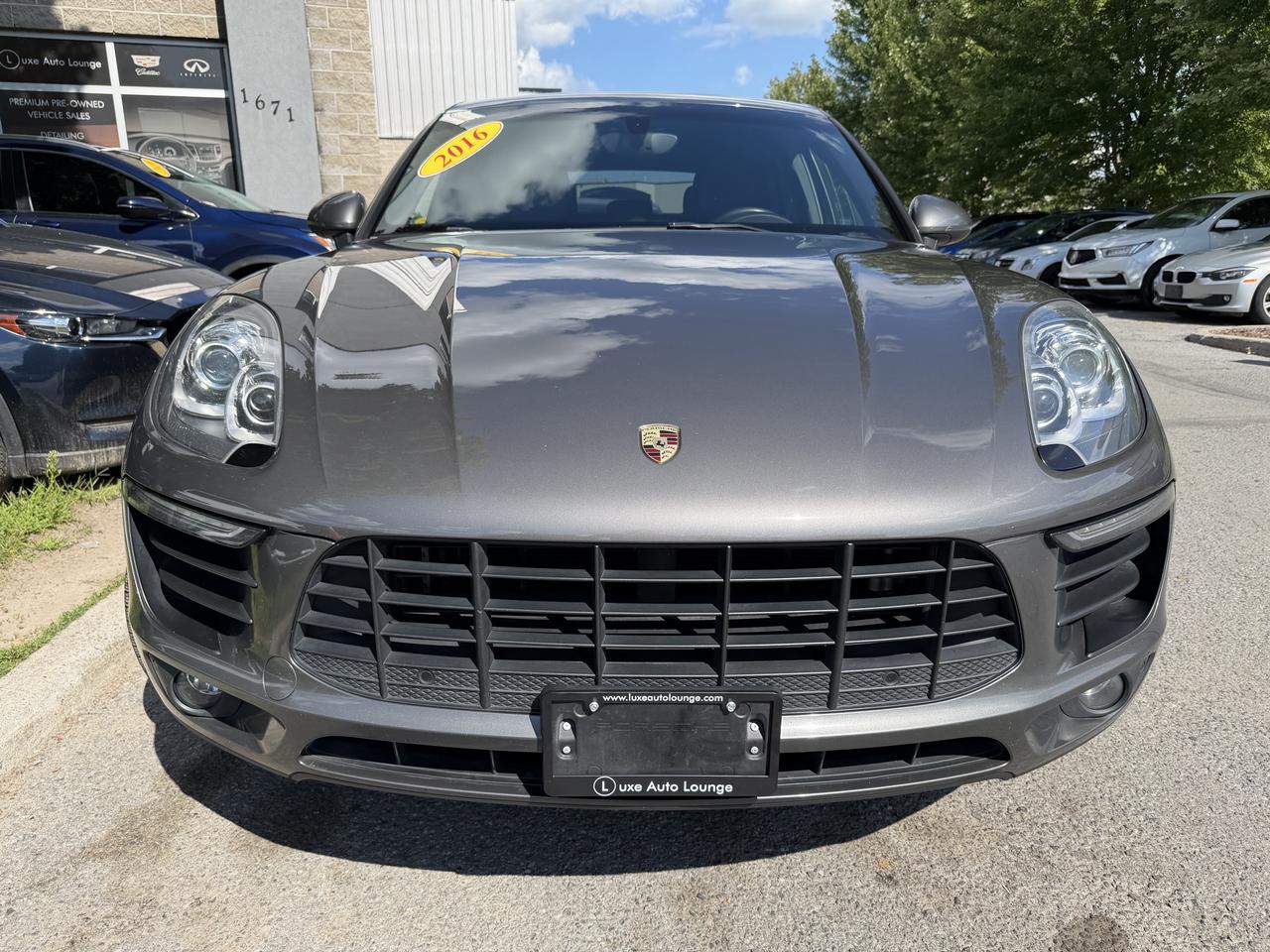 2016 Porsche Macan S AWD!! BOSE AUDIO, CARPLAY, 14-WAY POWER SEATS! - Photo #13