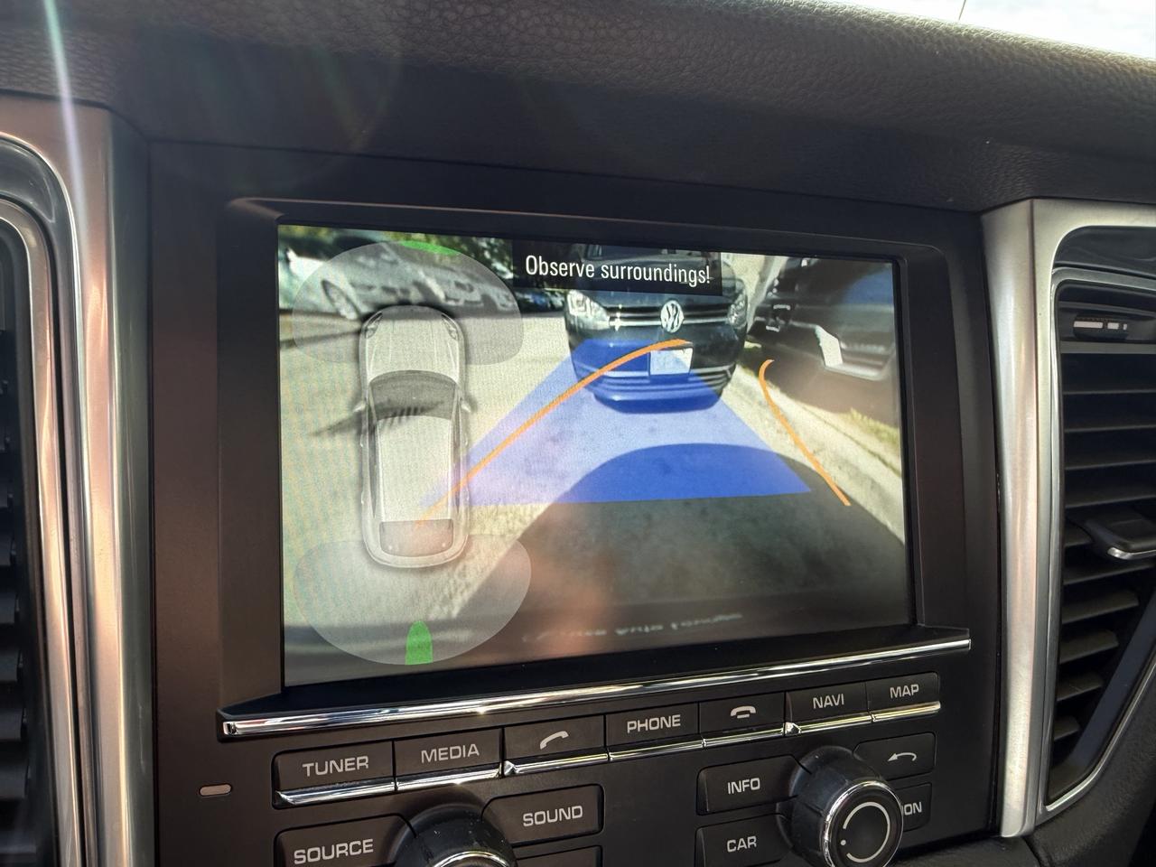 2016 Porsche Macan S AWD!! BOSE AUDIO, CARPLAY, 14-WAY POWER SEATS! Photo