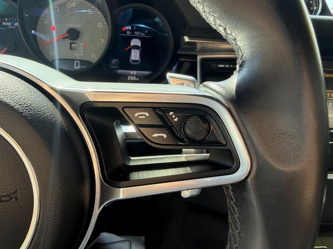 2016 Porsche Macan S AWD!! BOSE AUDIO, CARPLAY, 14-WAY POWER SEATS! - Photo #25