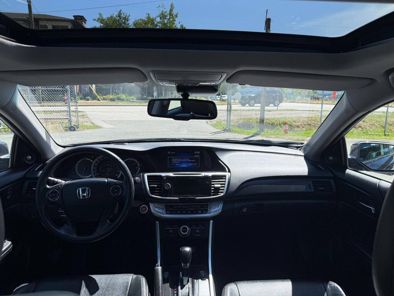 2015 Honda Accord FINANCING AVAILABLE Photo10