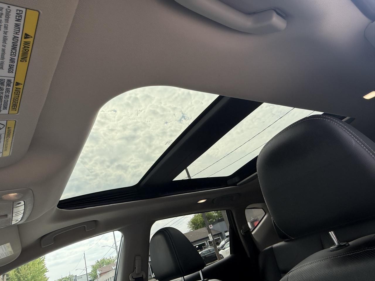 2016 Nissan Murano Platinum Photo
