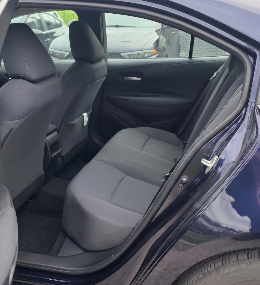 2020 Toyota Corolla LE / NO ACCIDENTS / BLINDSPOT / HTD SEATS / CRUISE Photo
