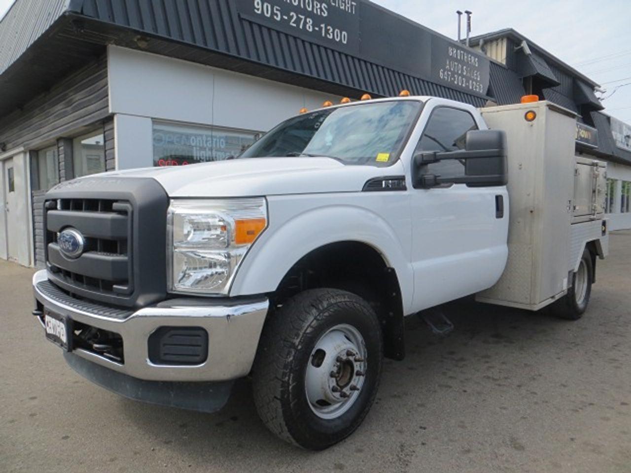 2016 Ford SUPER DUTY F-350 DRW CERTIFIED, 4X4, LOCKING DIFF, SUPER DUTY, DUALLY Photo