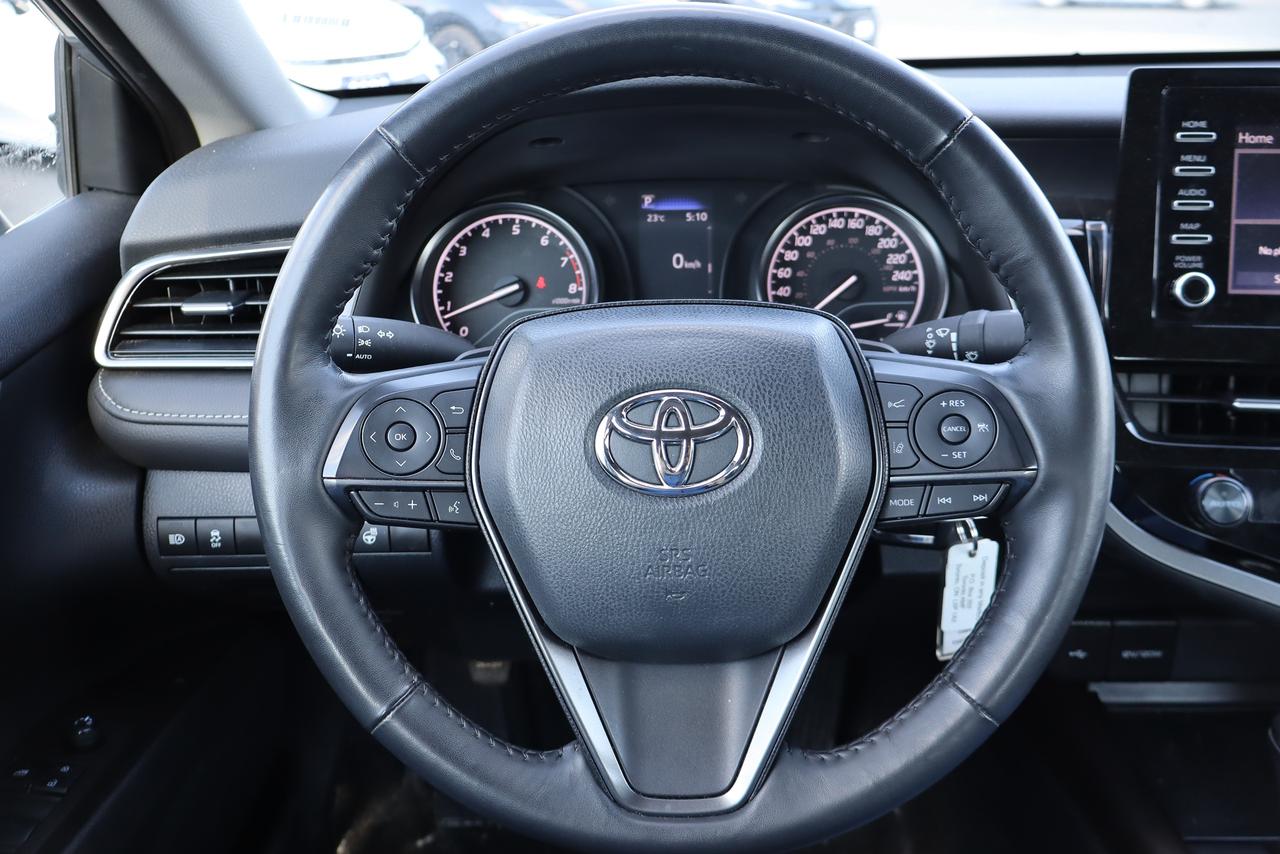 2024 Toyota Camry SE Auto Photo