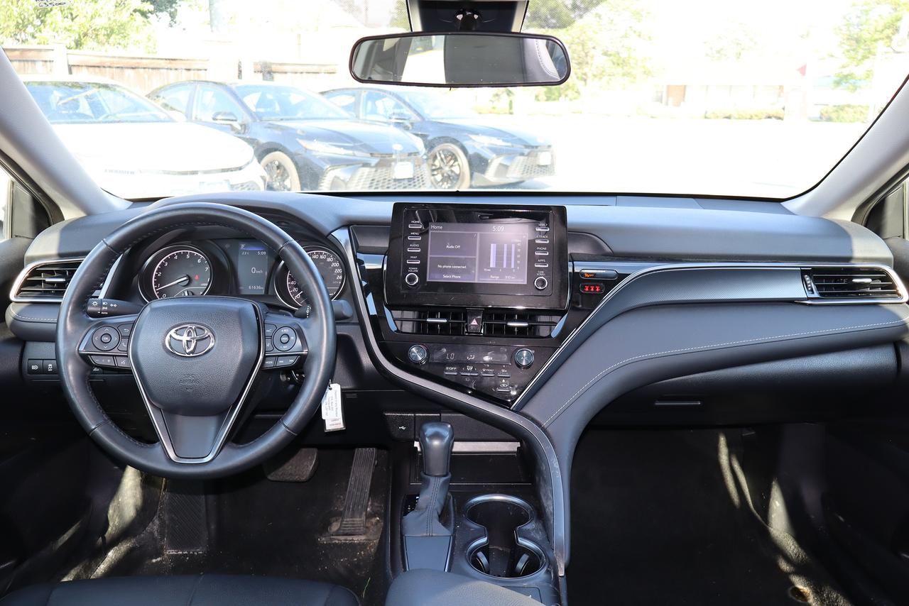 2024 Toyota Camry SE Auto Photo