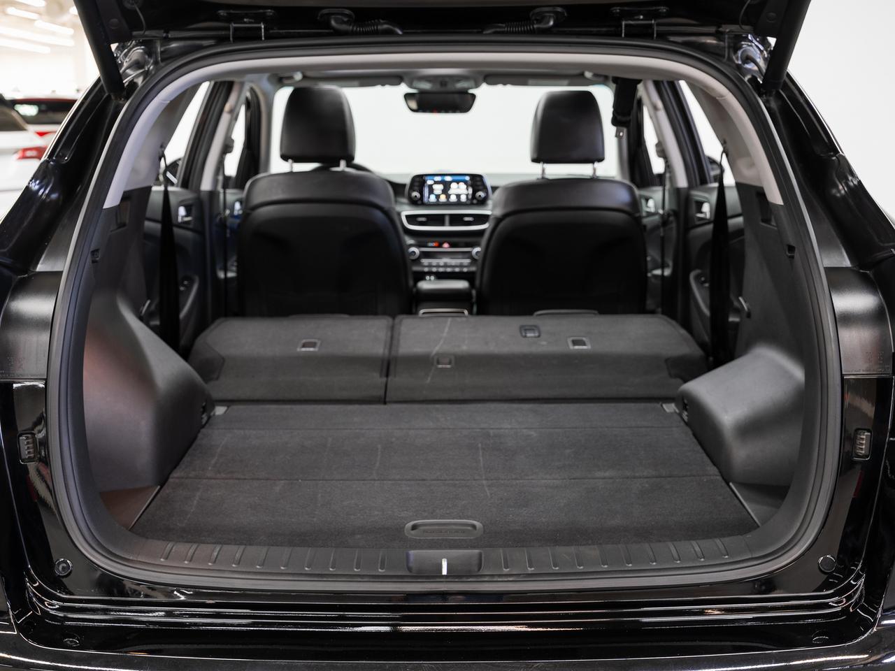 2020 Hyundai Tucson LUXURY AWD | Pano roof | Leather | BSM | CarPlay