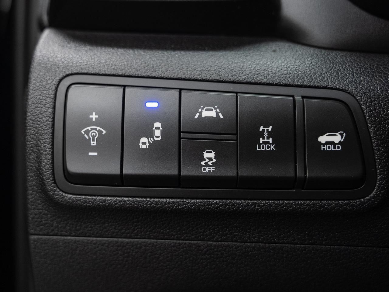 2020 Hyundai Tucson LUXURY AWD | Pano roof | Leather | BSM | CarPlay