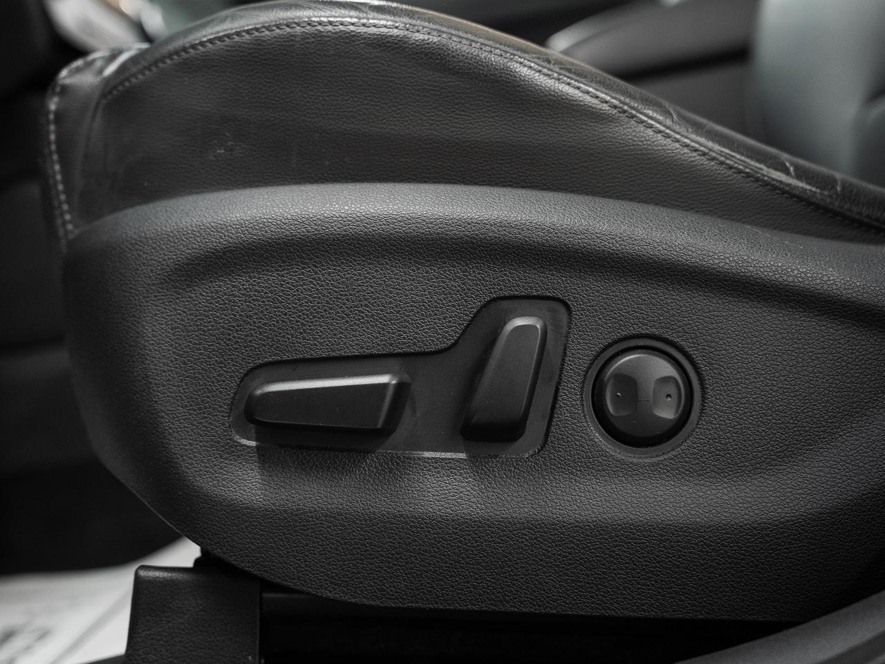 2020 Hyundai Tucson LUXURY AWD | Pano roof | Leather | BSM | CarPlay
