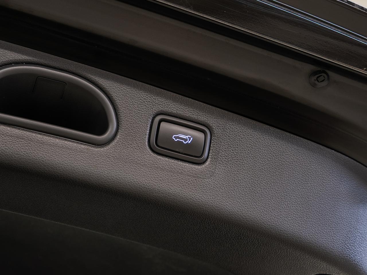 2020 Hyundai Tucson LUXURY AWD | Pano roof | Leather | BSM | CarPlay