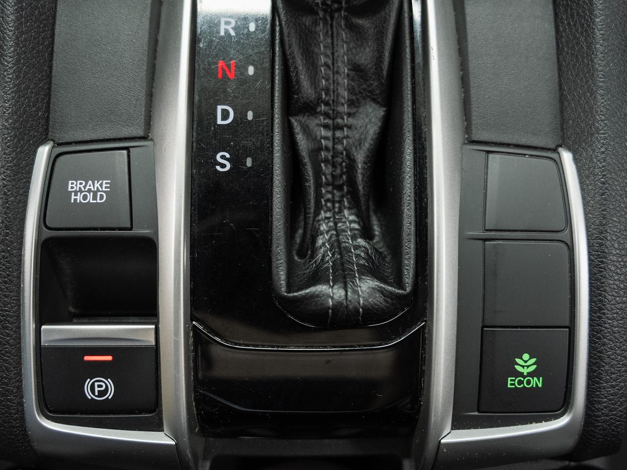 2020 Honda Civic SPORT | Sunroof | Heated Seats | ACC | CarPlay Photo