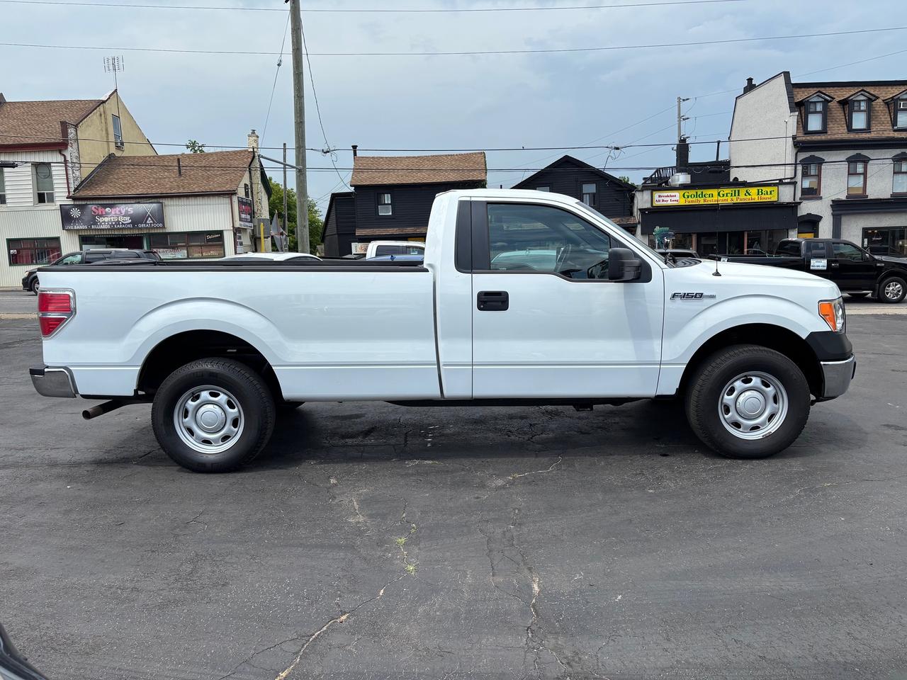 2013 Ford F-150 XL Photo