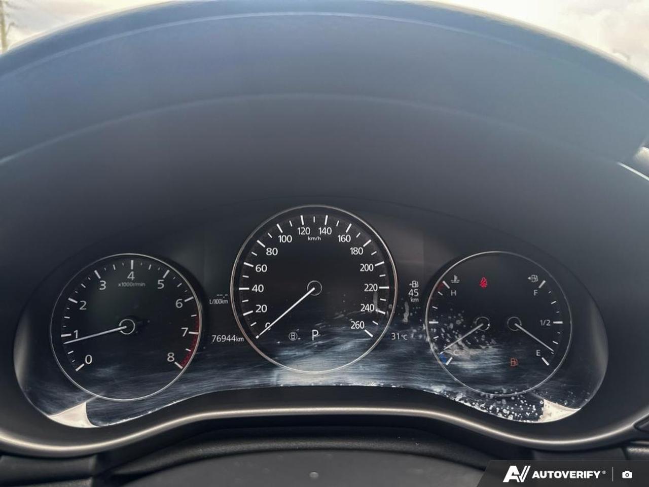 2019 Mazda MAZDA3 GS LUXURY / AWD / LEATHER / ROOF / HTD SEATS / Photo