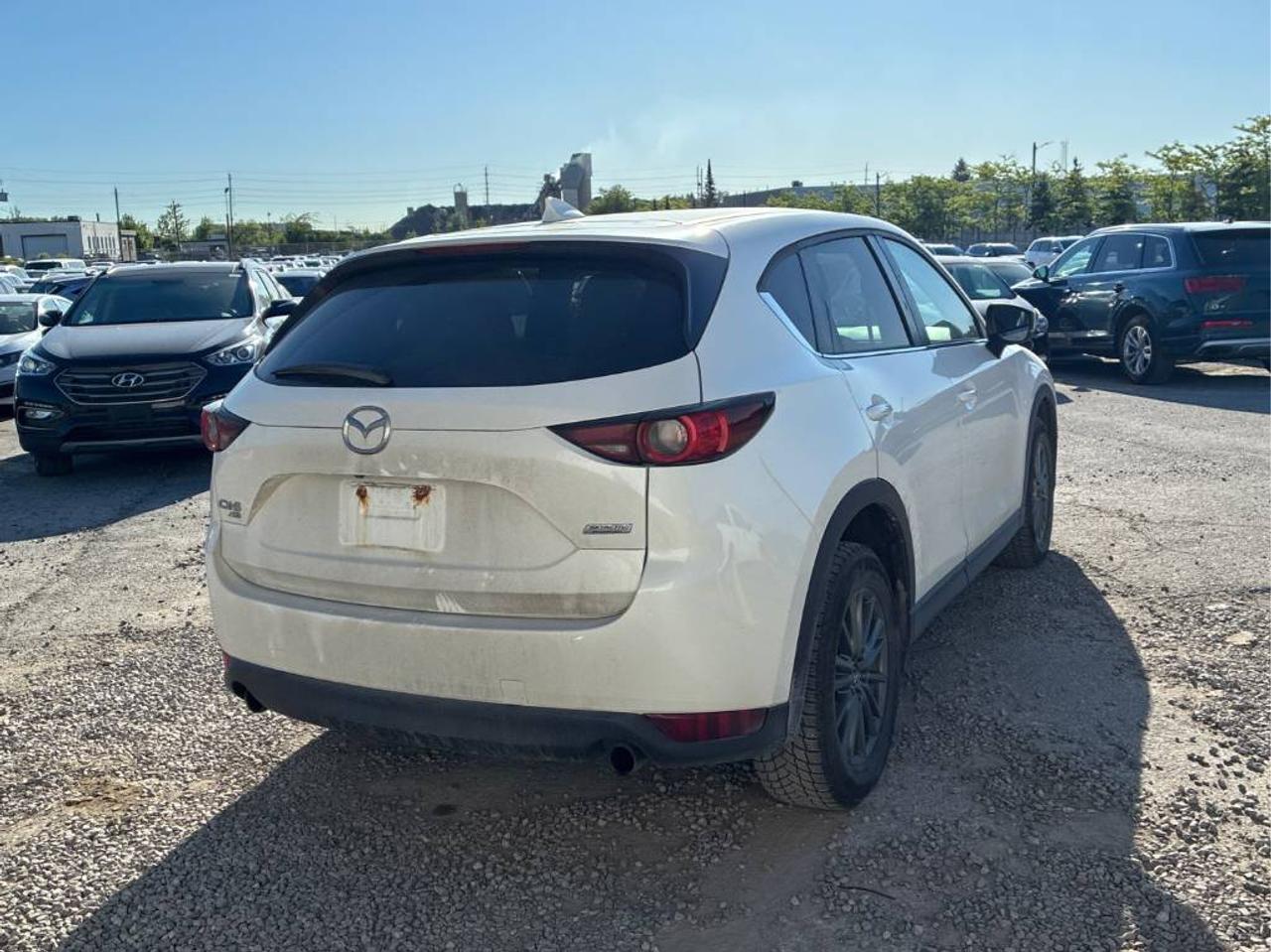 2017 Mazda CX-5 GS AWD, NAV, BACK-UP CAM, AND MORE!! Photo
