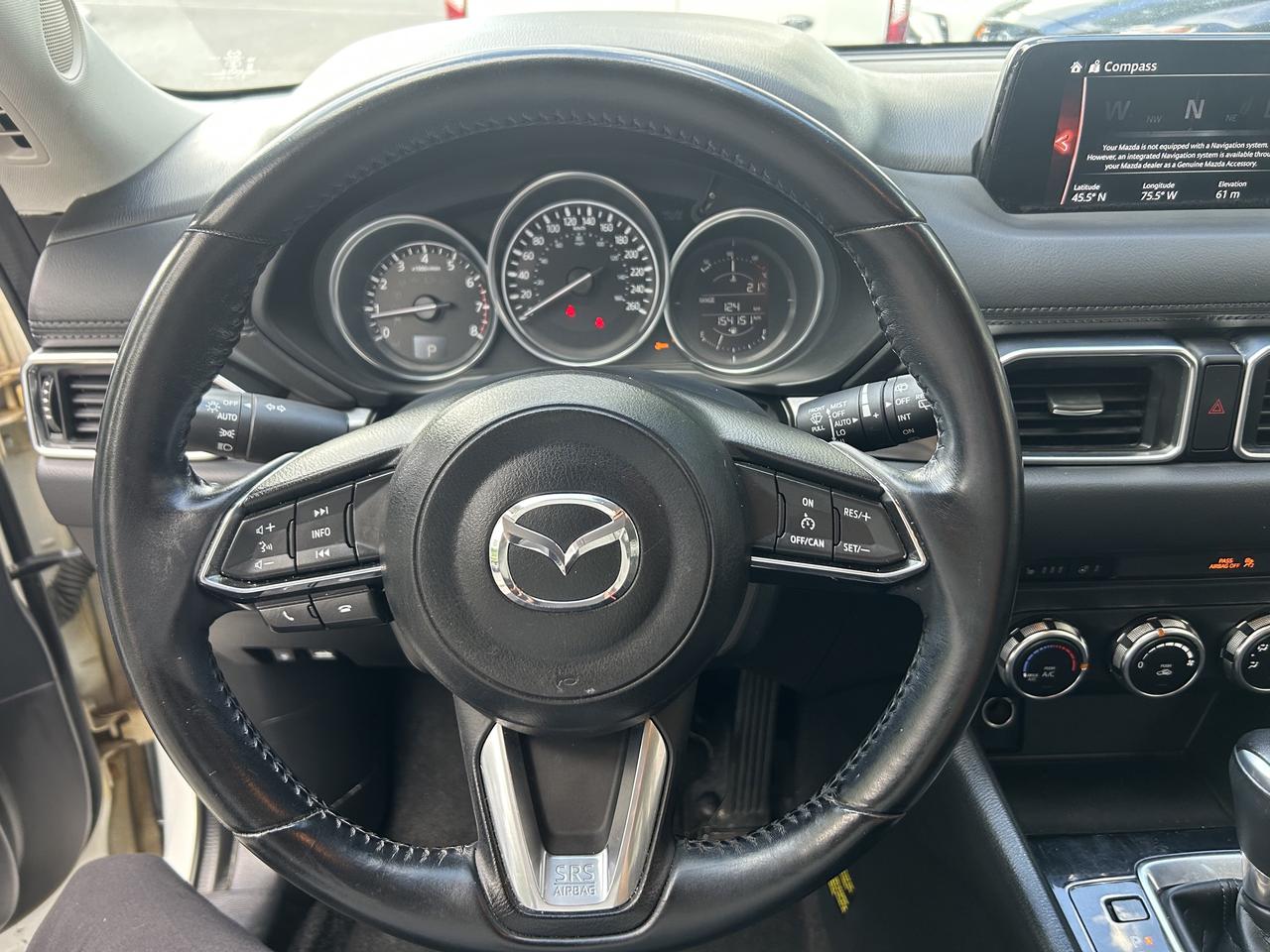 2017 Mazda CX-5 GS AWD, NAV, BACK-UP CAM, AND MORE!! Photo