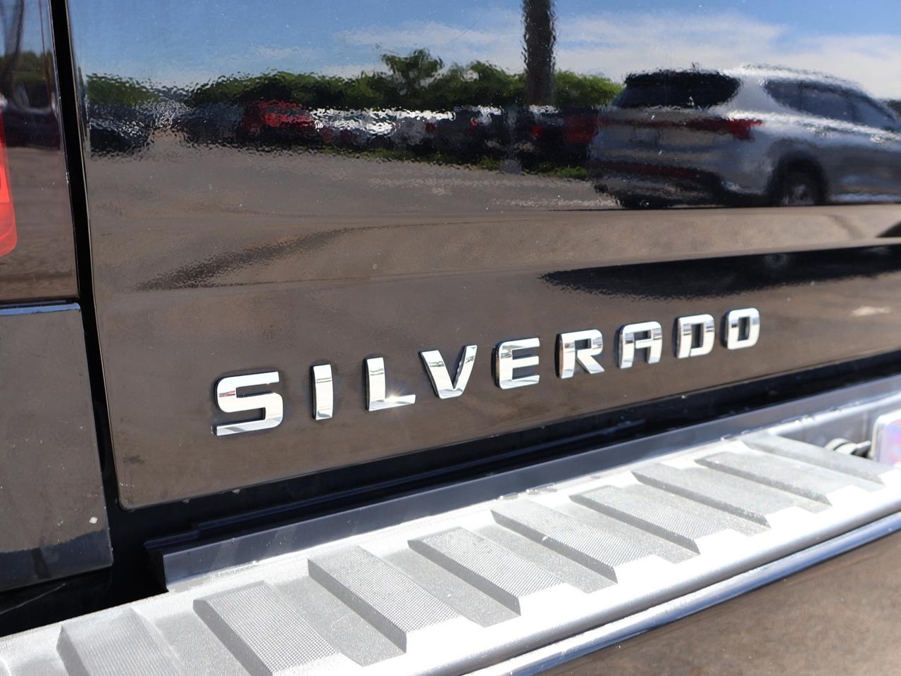 2017 Chevrolet Silverado 1500 V8 LT-Z71 CREW 4WD CERTIFIED *ACCIDENT FREE*LOW KMS* CAMERA BLUETOOTH CRUISE ALLOYS Photo