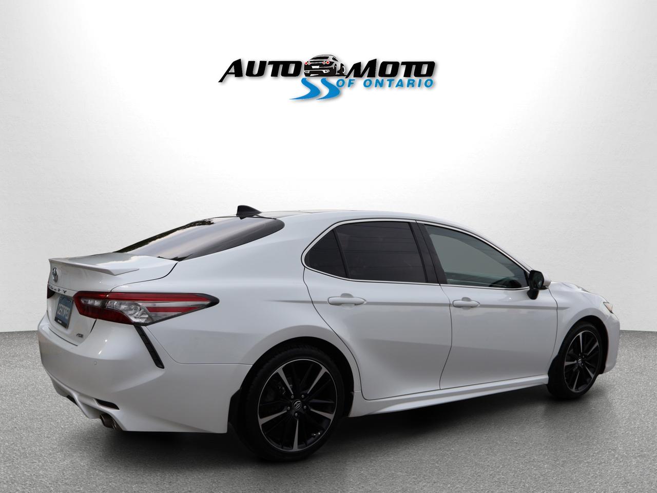 2018 Toyota Camry XSE CERTIFIED *ACCIDENT FREE*TOYOTA MAINTAIN* CAMERA NAV BLUETOOTH LEATHER HEATED SEATS PANO ROOF CRUISE ALLOYS Photo