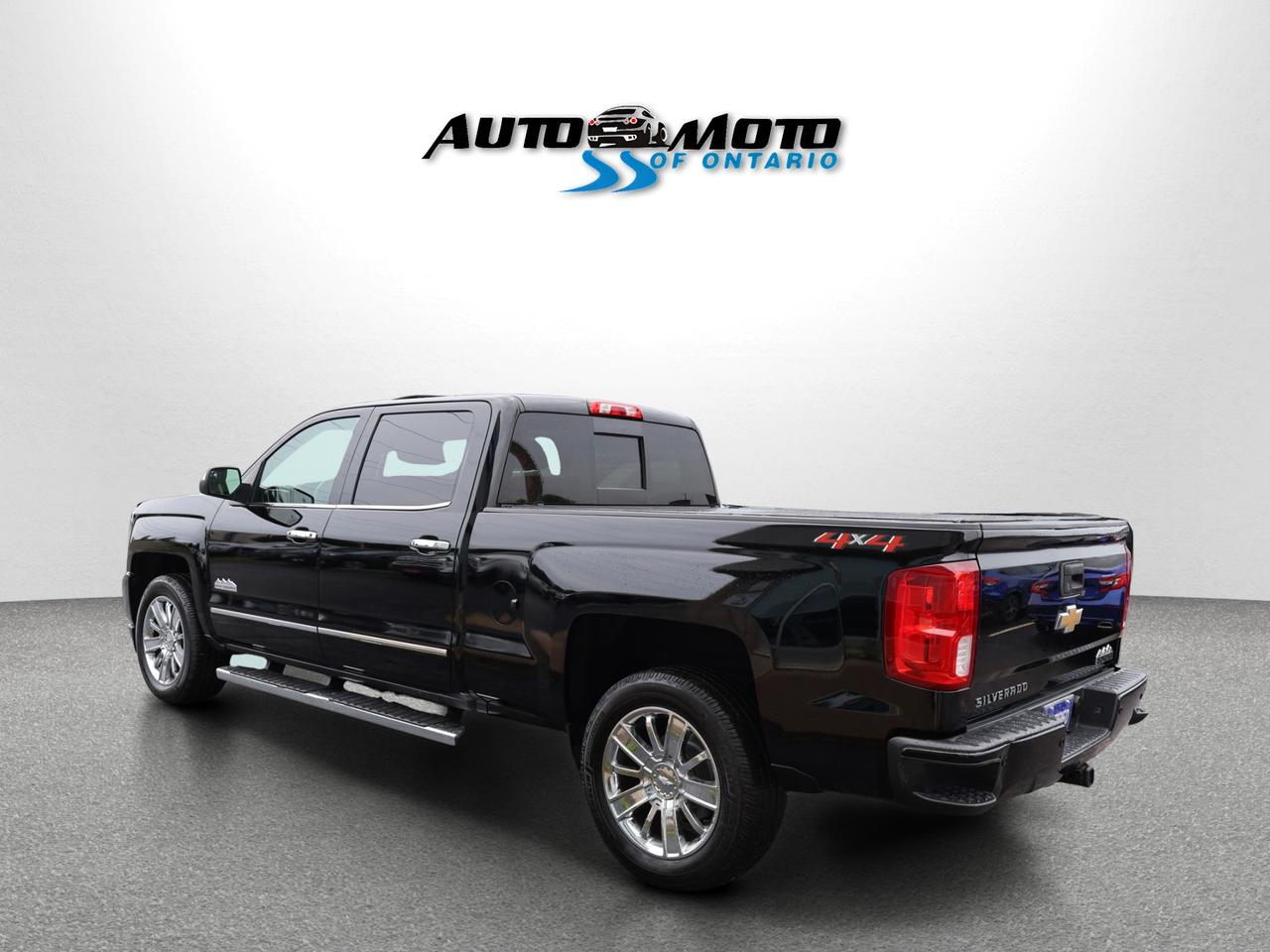 2018 Chevrolet Silverado 1500 V8 HIGH COUNTRY 4WD CREW CERTIFIED *ACCIDENT FREE*34 SERVICE* CAMERA NAV BLUETOOTH LEATHER HEATED SEATS SUNROOF CRUISE ALLOYS Photo