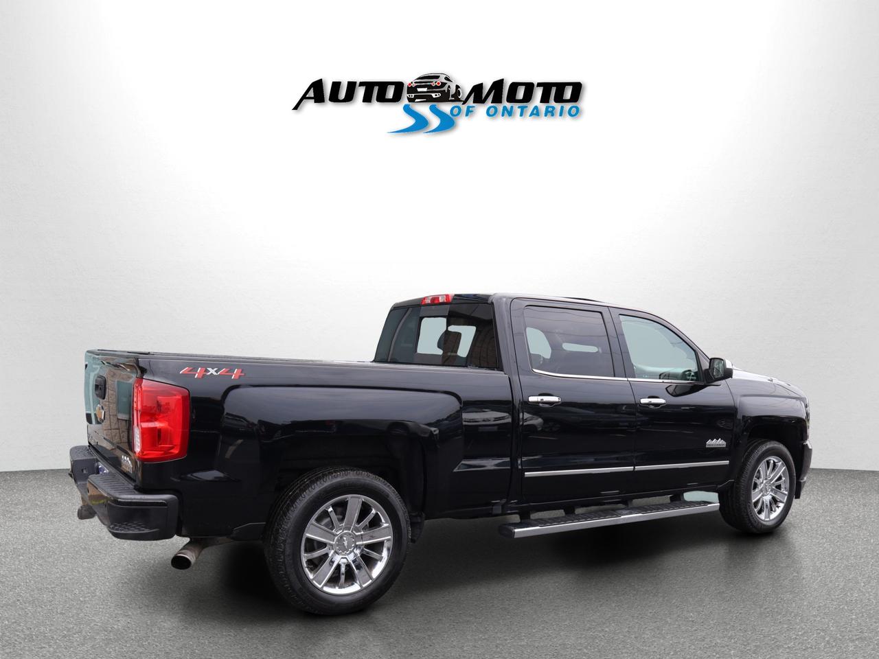 2018 Chevrolet Silverado 1500 V8 HIGH COUNTRY 4WD CREW CERTIFIED *ACCIDENT FREE*34 SERVICE* CAMERA NAV BLUETOOTH LEATHER HEATED SEATS SUNROOF CRUISE ALLOYS Photo