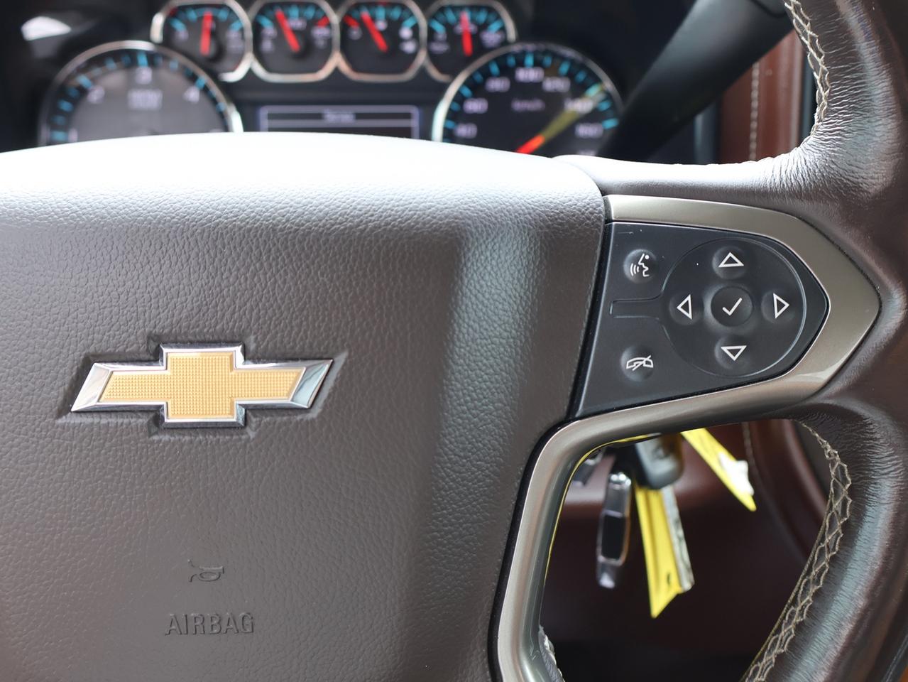 2018 Chevrolet Silverado 1500 V8 HIGH COUNTRY 4WD CREW CERTIFIED *ACCIDENT FREE*34 SERVICE* CAMERA NAV BLUETOOTH LEATHER HEATED SEATS SUNROOF CRUISE ALLOYS Photo