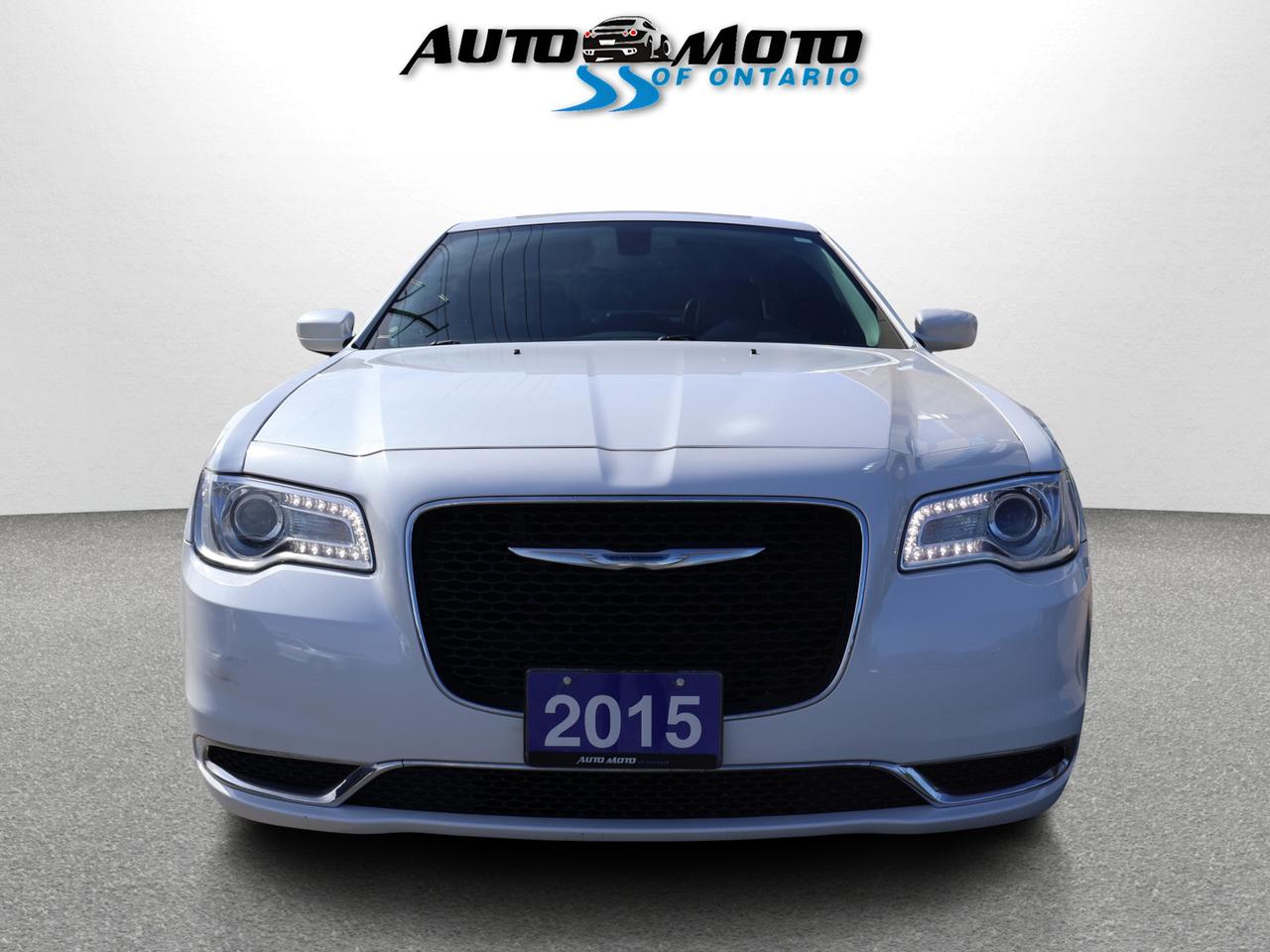 2015 Chrysler 300 TOURING AWD CERTIFIED *ACCIDENT FREE*SERVICE RECORDS* CAMERA NAV BLUETOOTH LEATHRE HEATED SEATS PANO ROOF CRUISE ALLOYS Photo