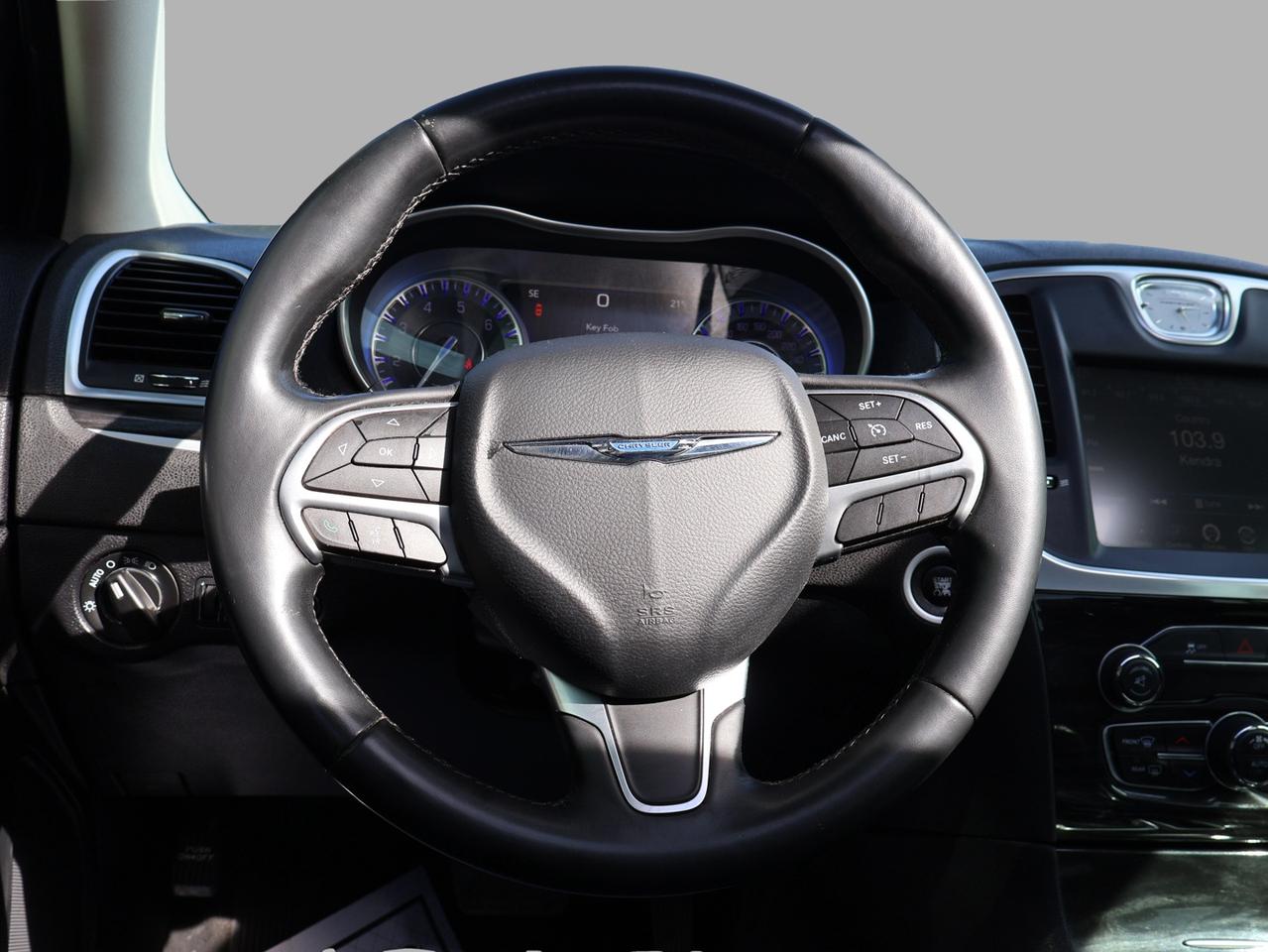 2015 Chrysler 300 TOURING AWD CERTIFIED *ACCIDENT FREE*SERVICE RECORDS* CAMERA NAV BLUETOOTH LEATHRE HEATED SEATS PANO ROOF CRUISE ALLOYS Photo