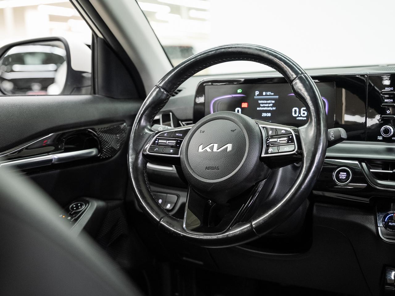 2024 Kia Seltos EX AWD | Sunroof | Heated Seats | BSM | CarPlay