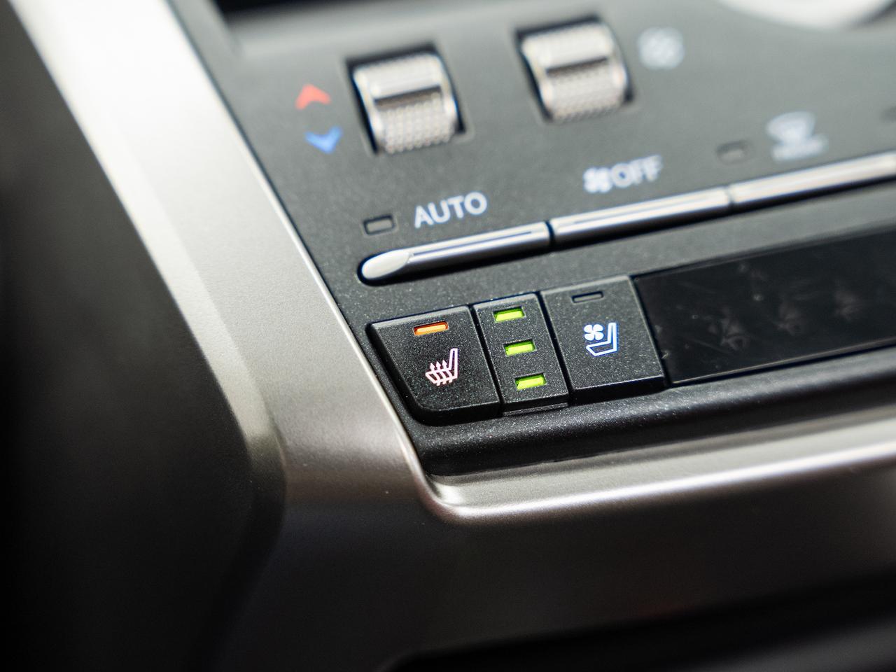 2021 Lexus NX 300 F-SPORT2 AWD | Red Leather | Sunroof | CarPlay