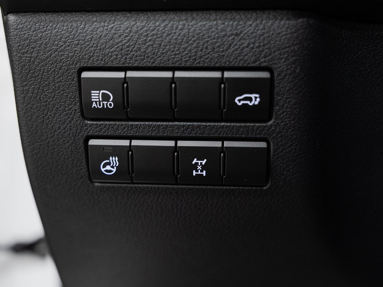2021 Lexus NX 300 F-SPORT2 AWD | Red Leather | Sunroof | CarPlay