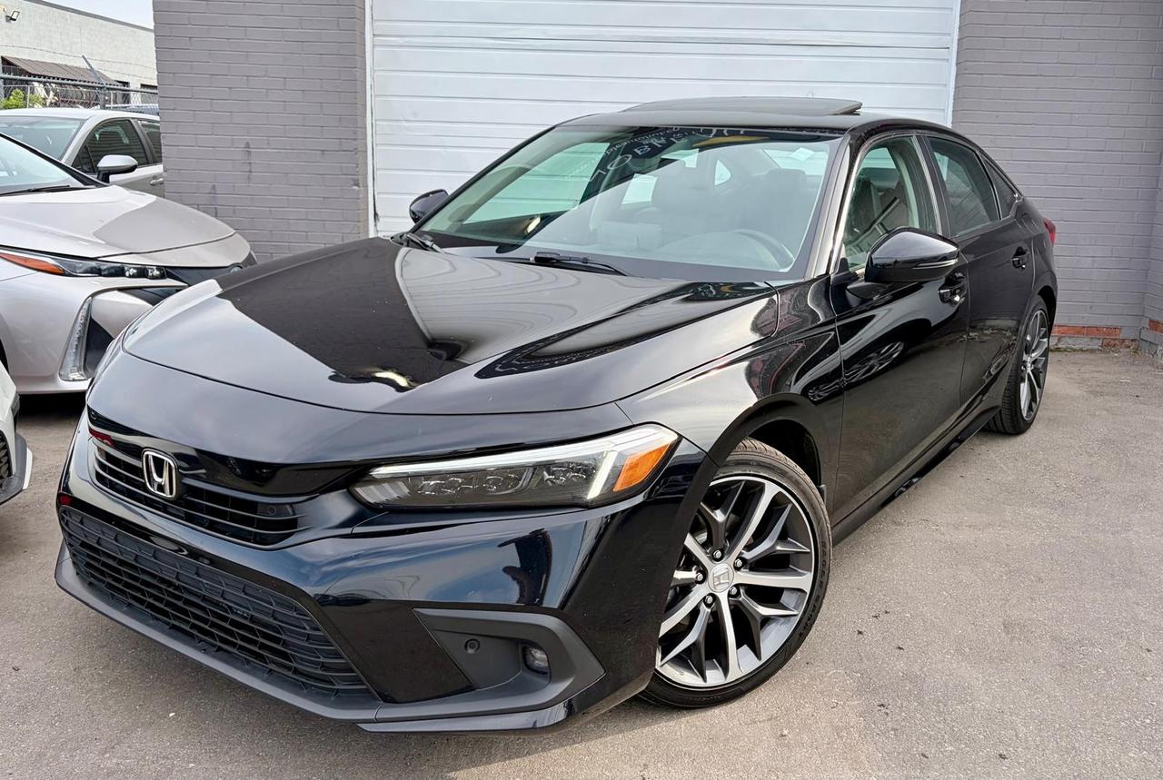 2023 Honda Civic Touring Photo
