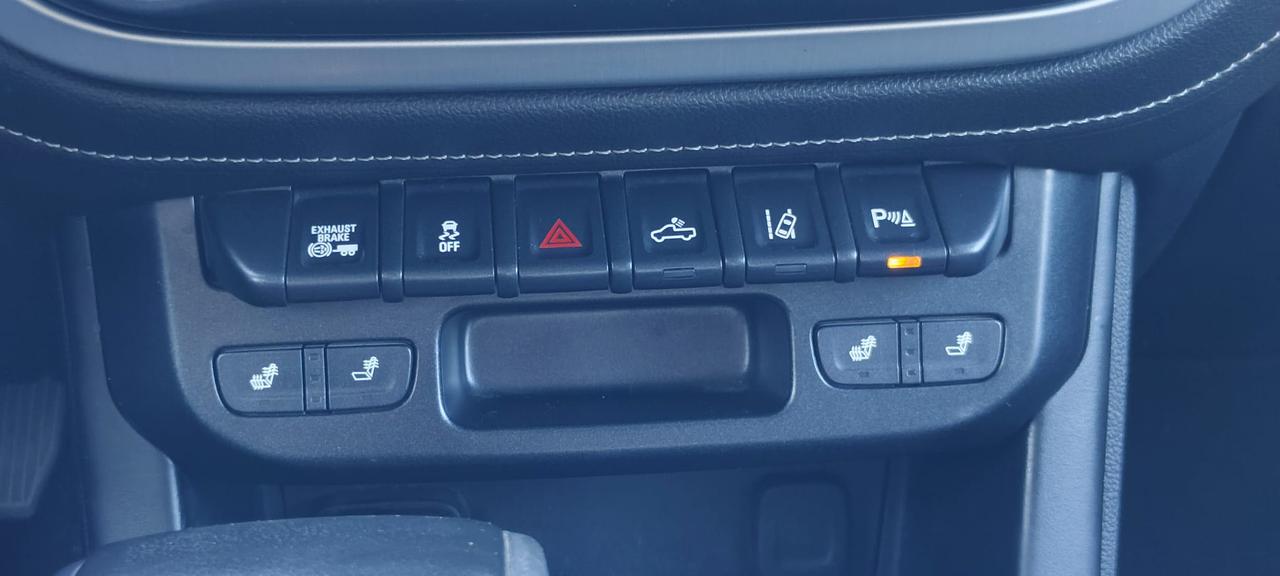 2019 GMC Canyon 4WD SLE Photo