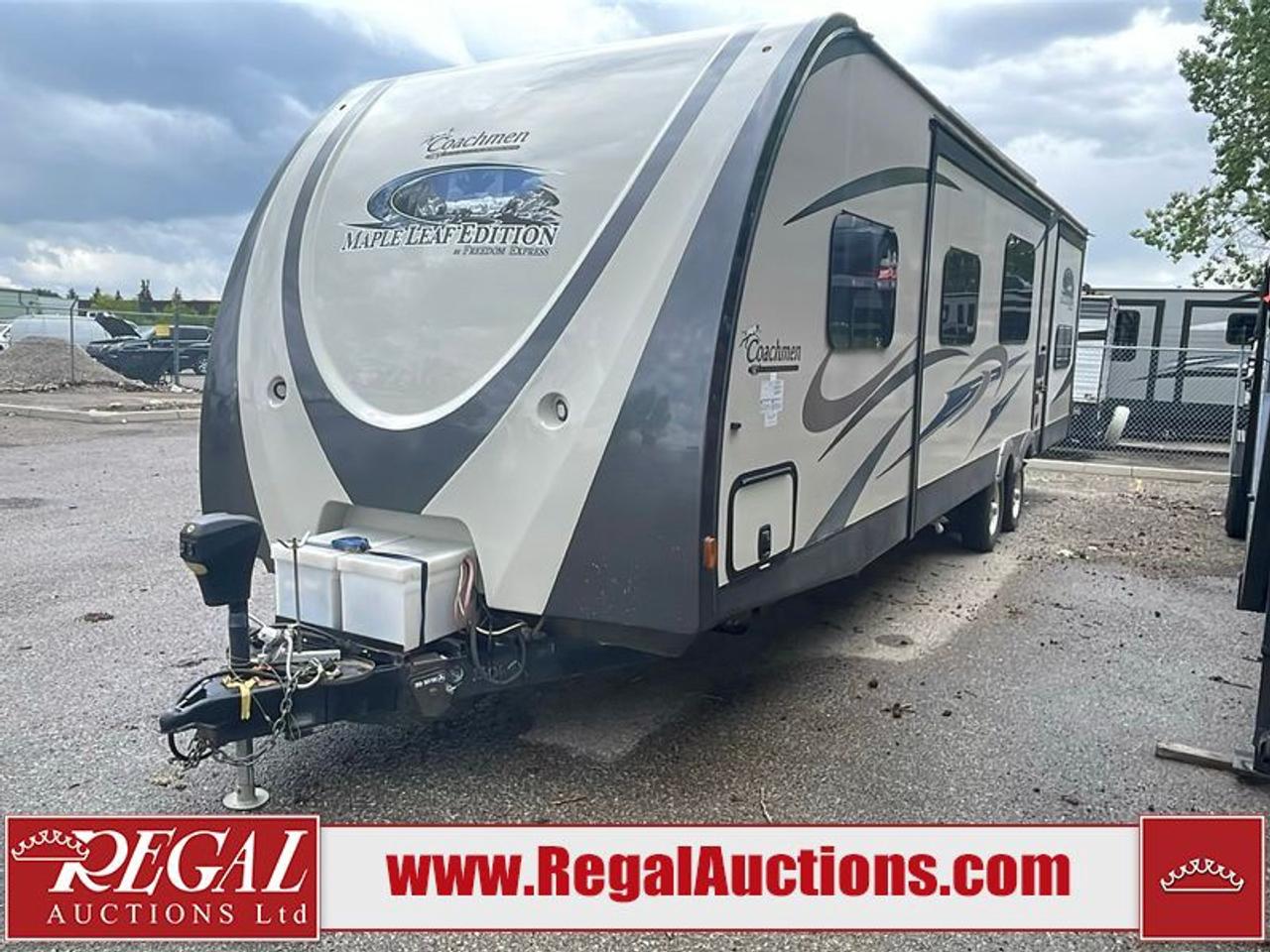 Used 2015 COACHMAN FREEDOM EXPRESS MAPLE LEAF EDITI 310BHDS for sale in Calgary, AB
