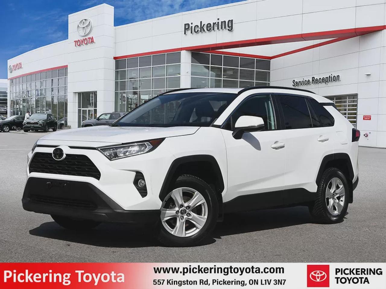 2021 Toyota RAV4 XLE Photo0
