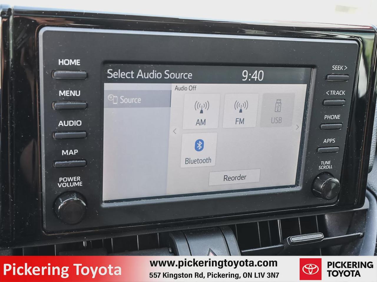 2021 Toyota RAV4 XLE Photo