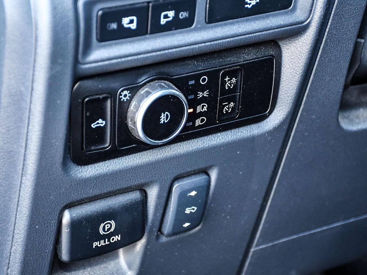 2024 Ford F-150 Lariat 4WD SuperCrew 5.5' Box Photo