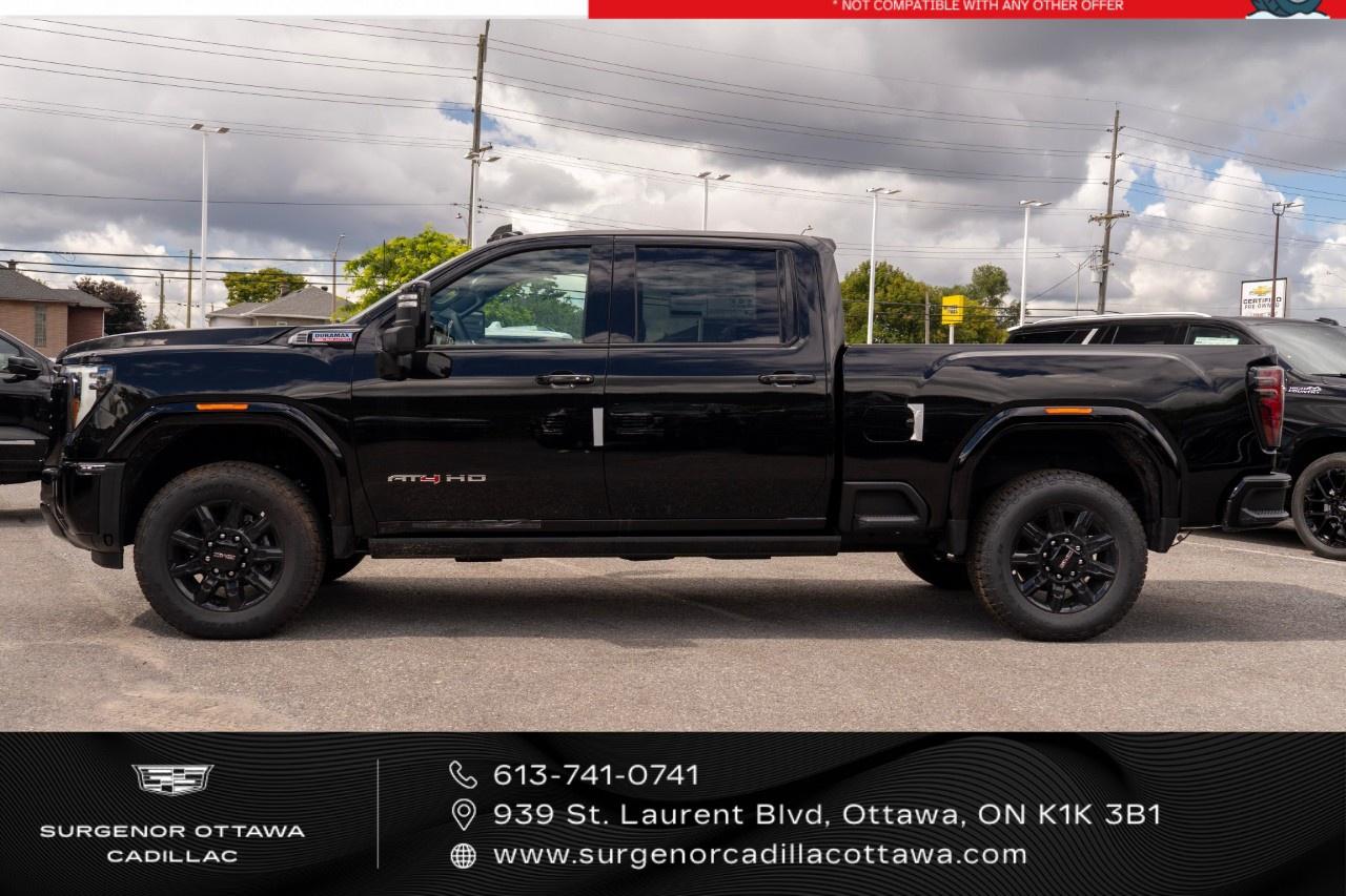 2026 GMC Sierra 2500 HD Crew Cab Standard Box 4-Wheel Drive AT4 Photo