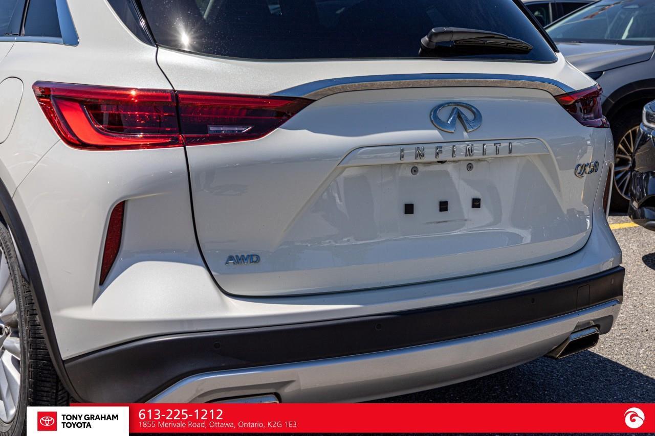 2019 Infiniti QX50 ESSENTIAL Photo