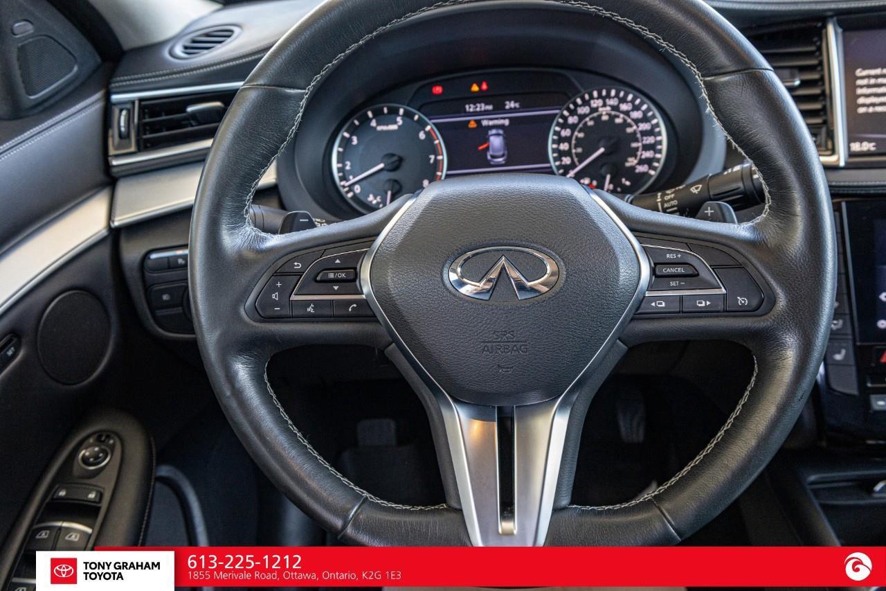 2019 Infiniti QX50 ESSENTIAL Photo