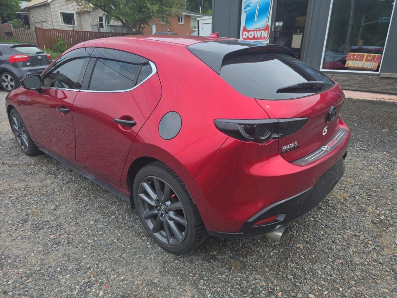 2021 Mazda MAZDA3 GT Photo