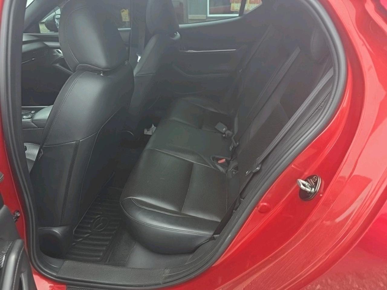 2021 Mazda MAZDA3 GT Photo