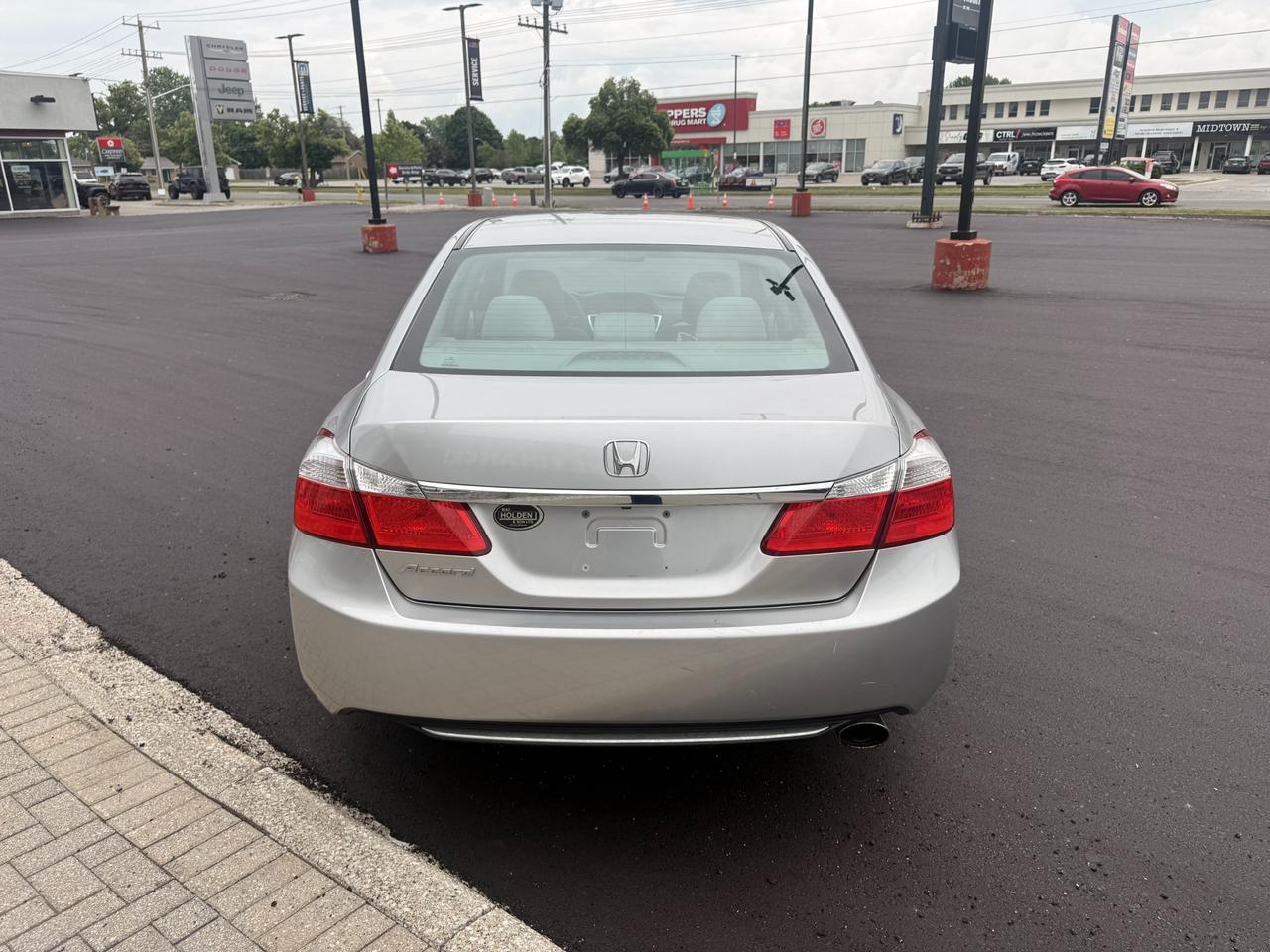 2015 Honda Accord LX Photo