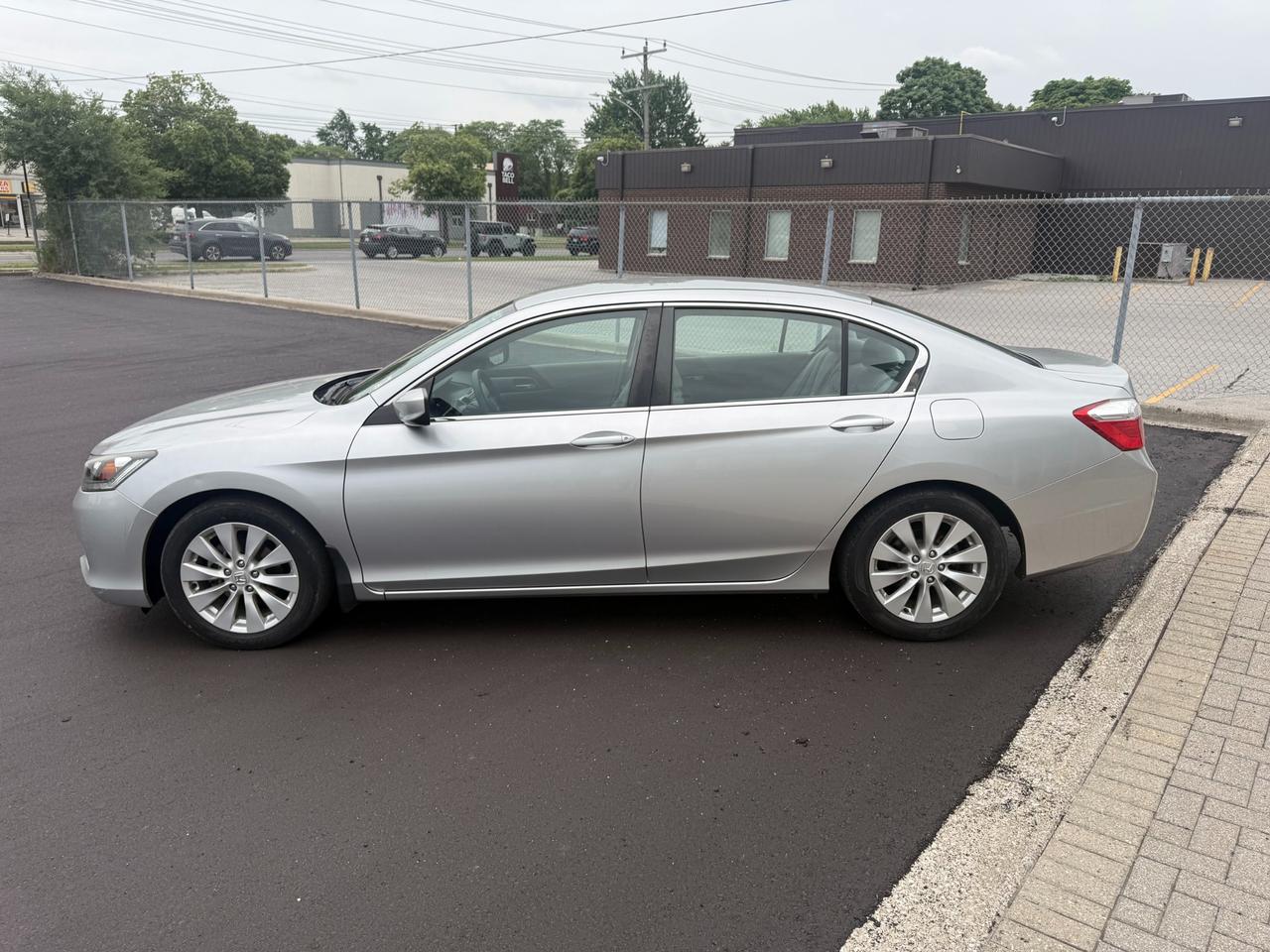 2015 Honda Accord LX Photo