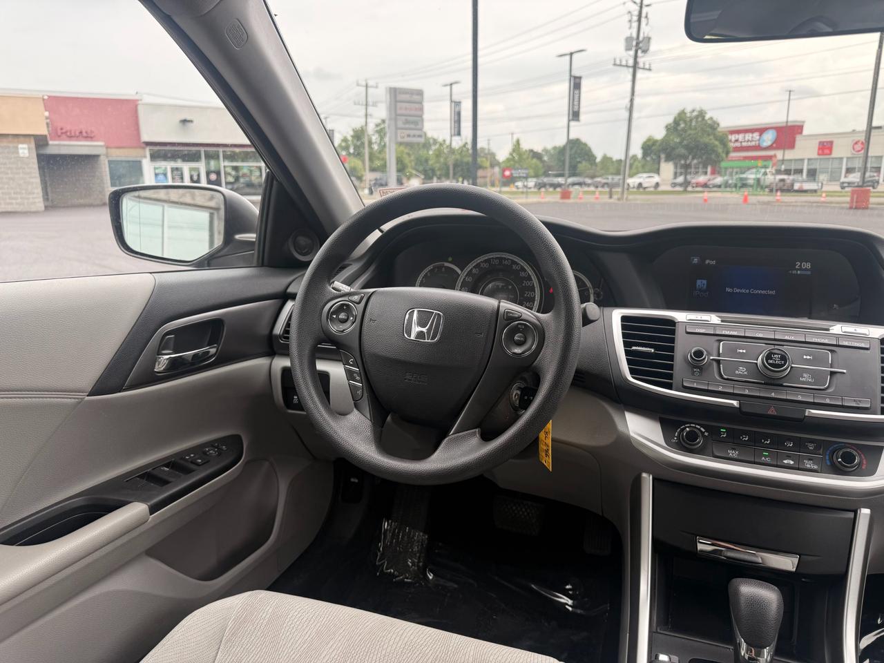 2015 Honda Accord LX Photo