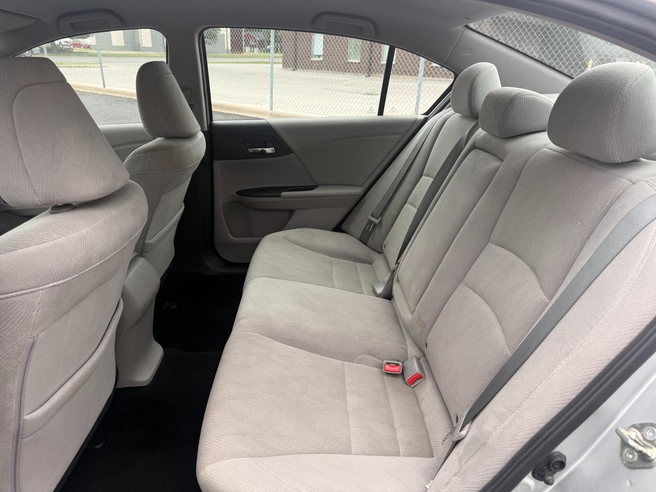 2015 Honda Accord LX Photo